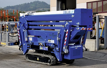 Спайдер-вышка Bluelift в сложенном виде